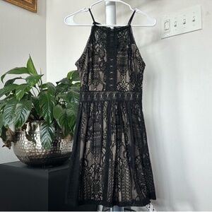 Francesca’s Bird Cage Black Lace Halter Mini Dress Sz XS Lined Fit & Flare